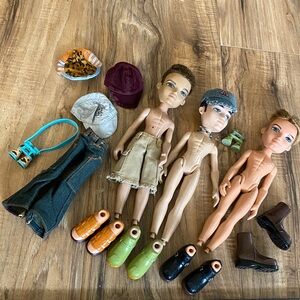 Bratz Boyz MGA 3 Doll Clothing & Shoe Lot 2002, 2003